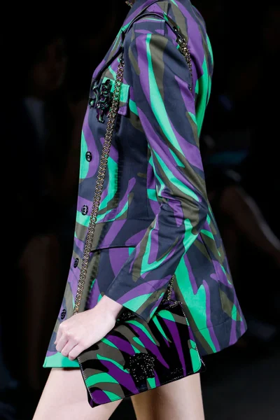 Look 40